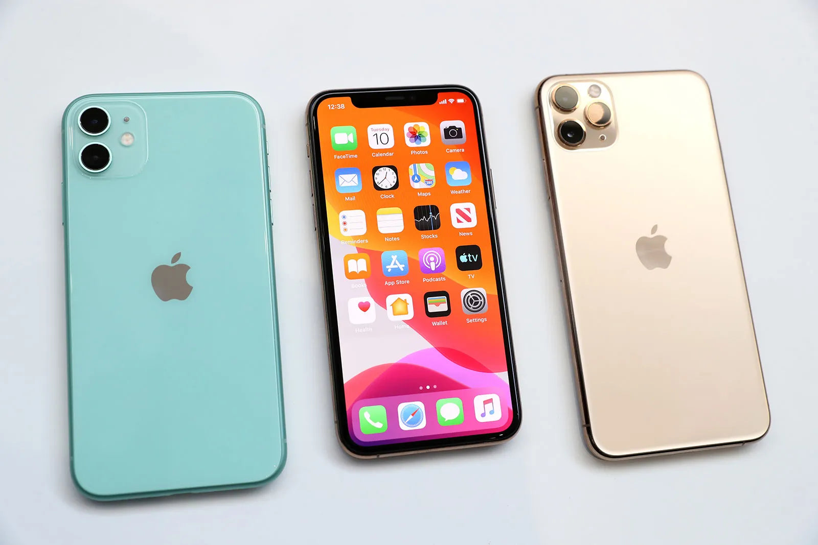 Where to Find Affordable Refurbished iPhone? | E-TECH61