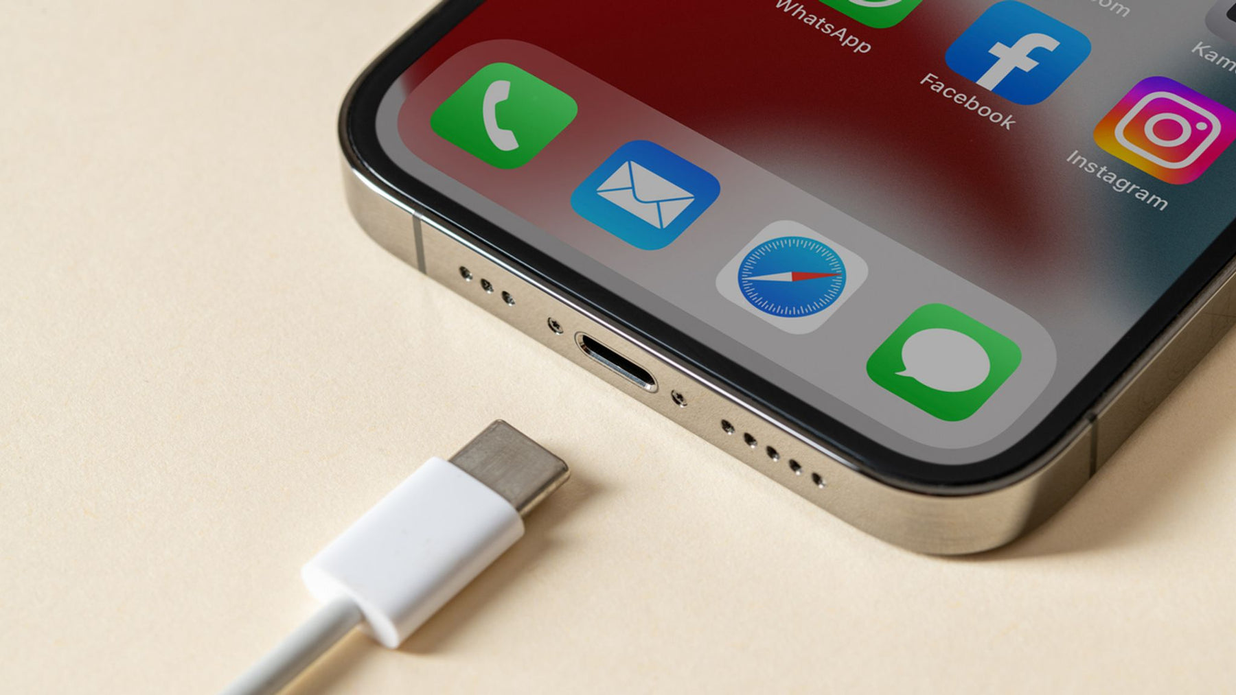 Buy Reliable iPhone Charging Port in London UK | E-TECH61